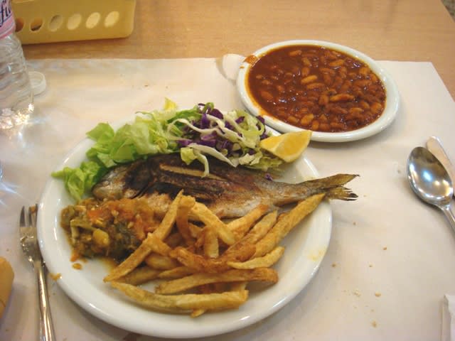 Grilled Croaker Fish with Chips
