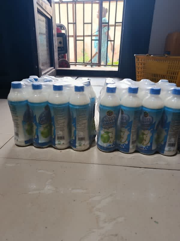 Yeah milk drinks cartons