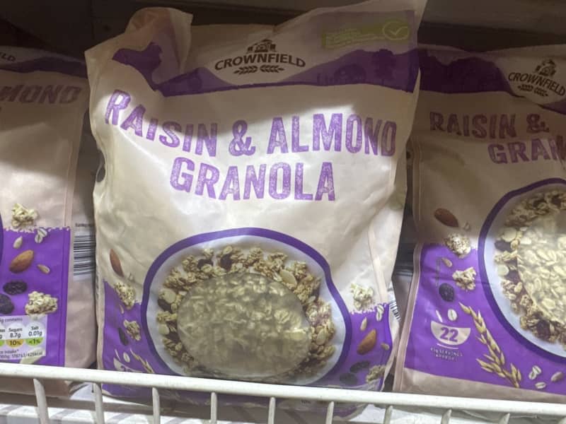 Raisin and Almond Granola