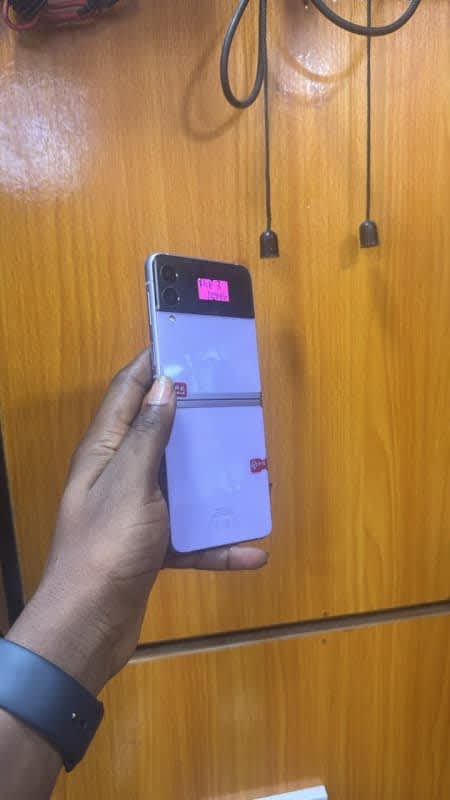 Samsung Flip 3