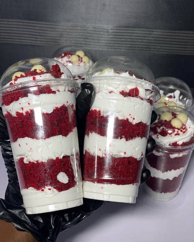 Cake parfait