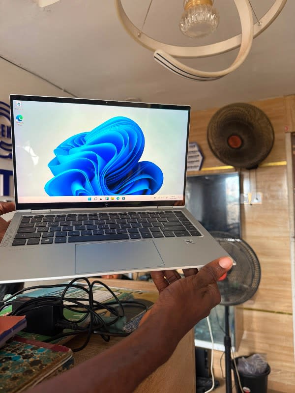 HP ELITEBOOK 1040 G7