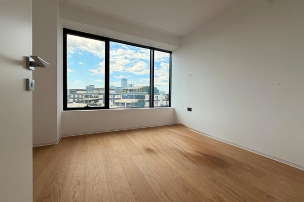 Apartament 2 camere de vânzare în One Lake Club