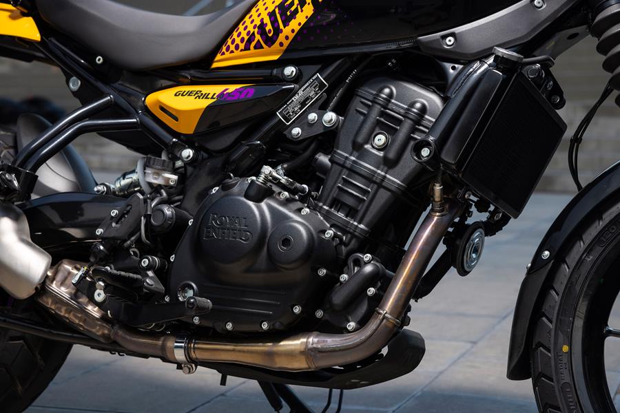 {'Engine Characteristics'}