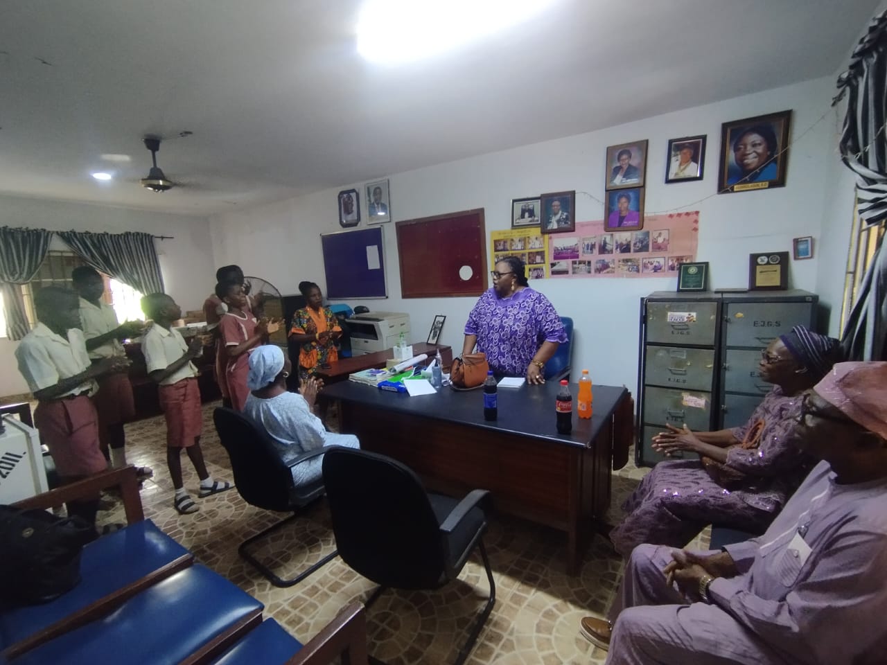 Meeting between Rasosal Foundation and school authorities