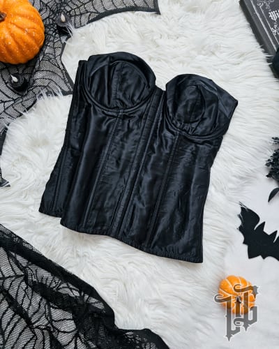 Corset Negro con Copas