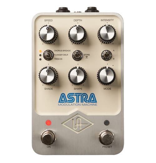 Universal Audio Astra Modulation Machine Guitar Effects Pedal