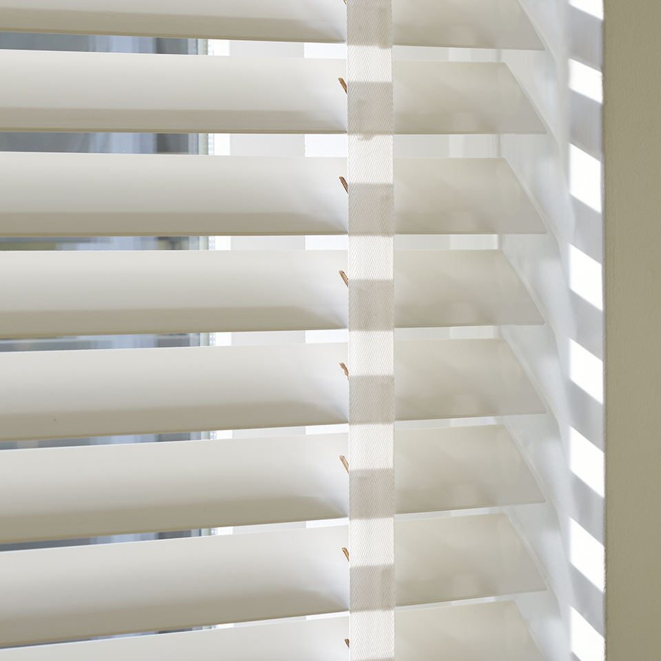 Imagen de Cortinas horizontales de madera