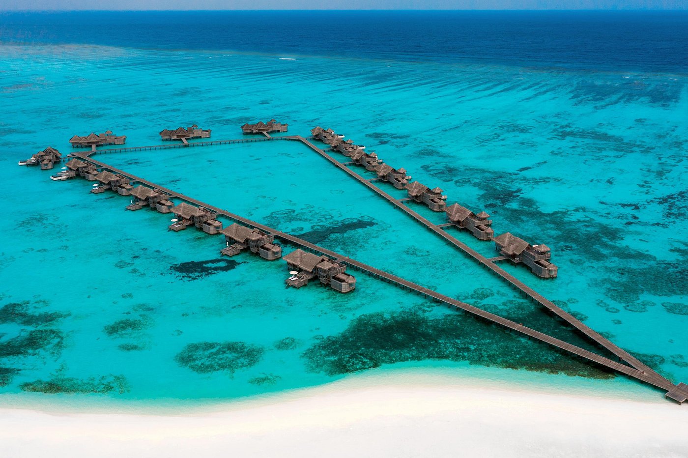 Small thumbnail of aerial view