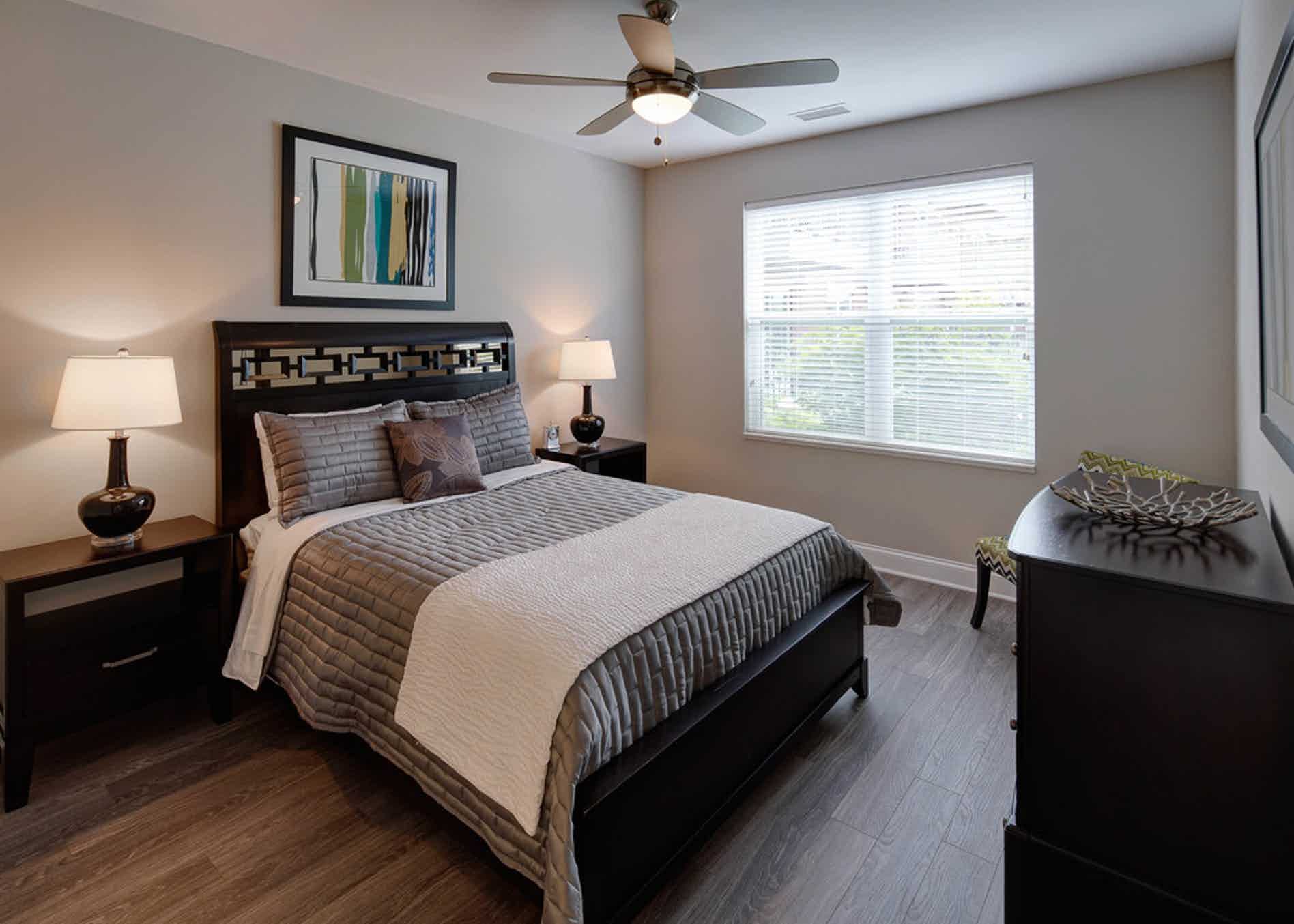471119e103c721d3e773ecd2a01f12350e70c9f9_deerfield_interior_bedroom-2