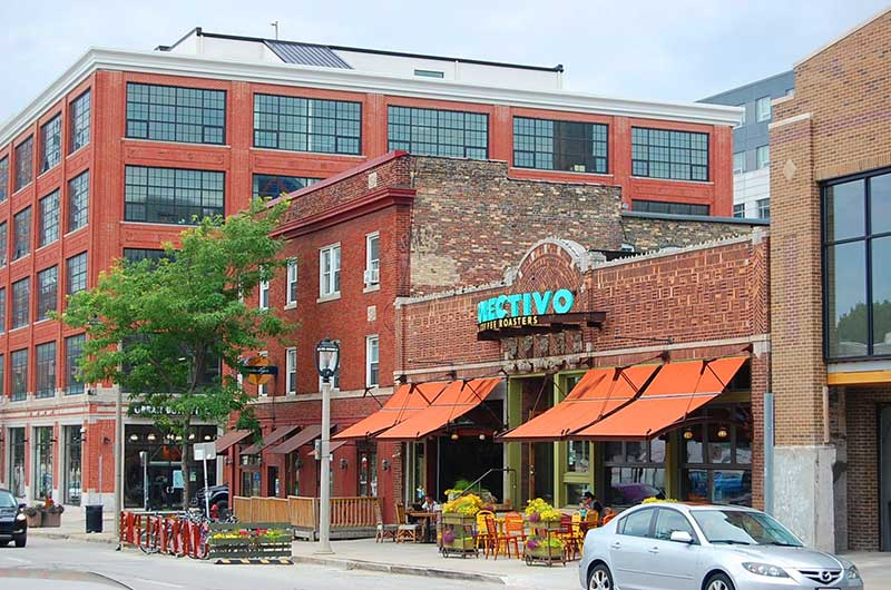 Now Leasing Milwaukee East Side Furnished Pet Friendly Apartments