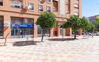 Piso en venta en Avenida los Jarales miniatura 1