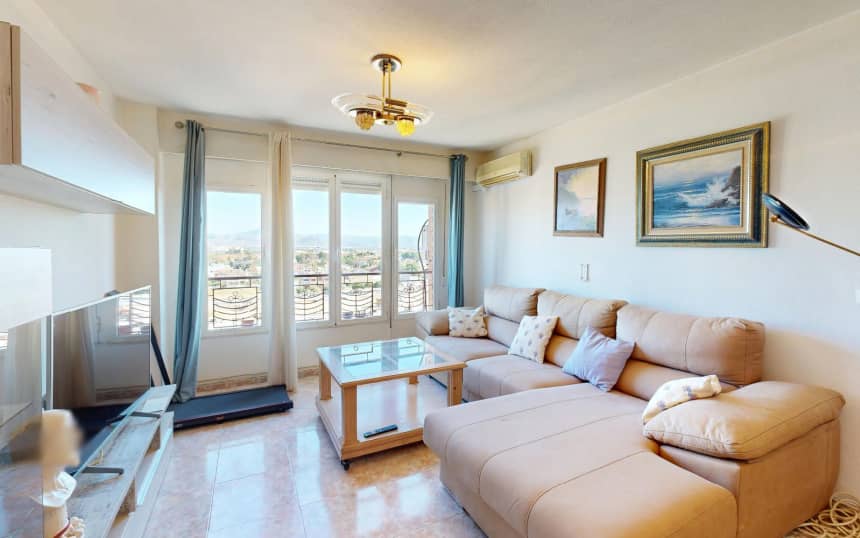 Piso en venta en Avenida los Jarales