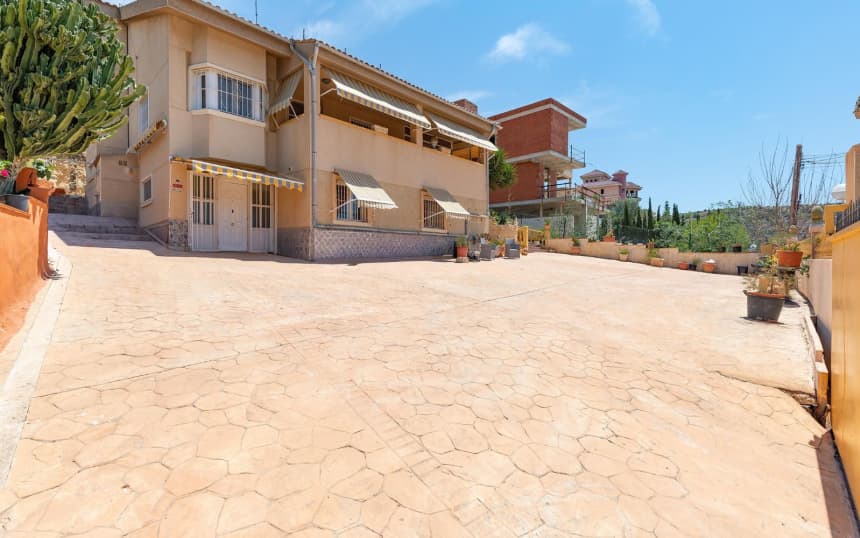 Chalets Independient en venta en Calle Jardiel y Poncela