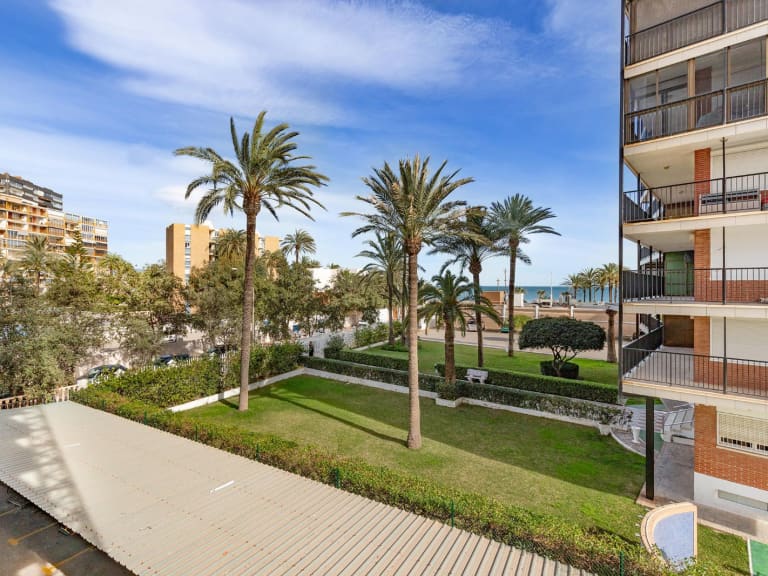 Piso en venta en Playa de San Juan