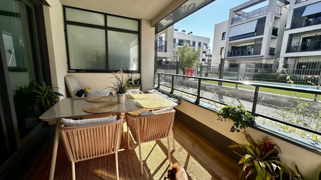 Apartamento con Amplias Terrazas Garaje y Trastero en Nou Nazareth-Pau 5