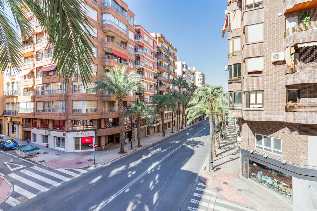 Vivienda de 4 dormitorios en pleno centro de Alicante