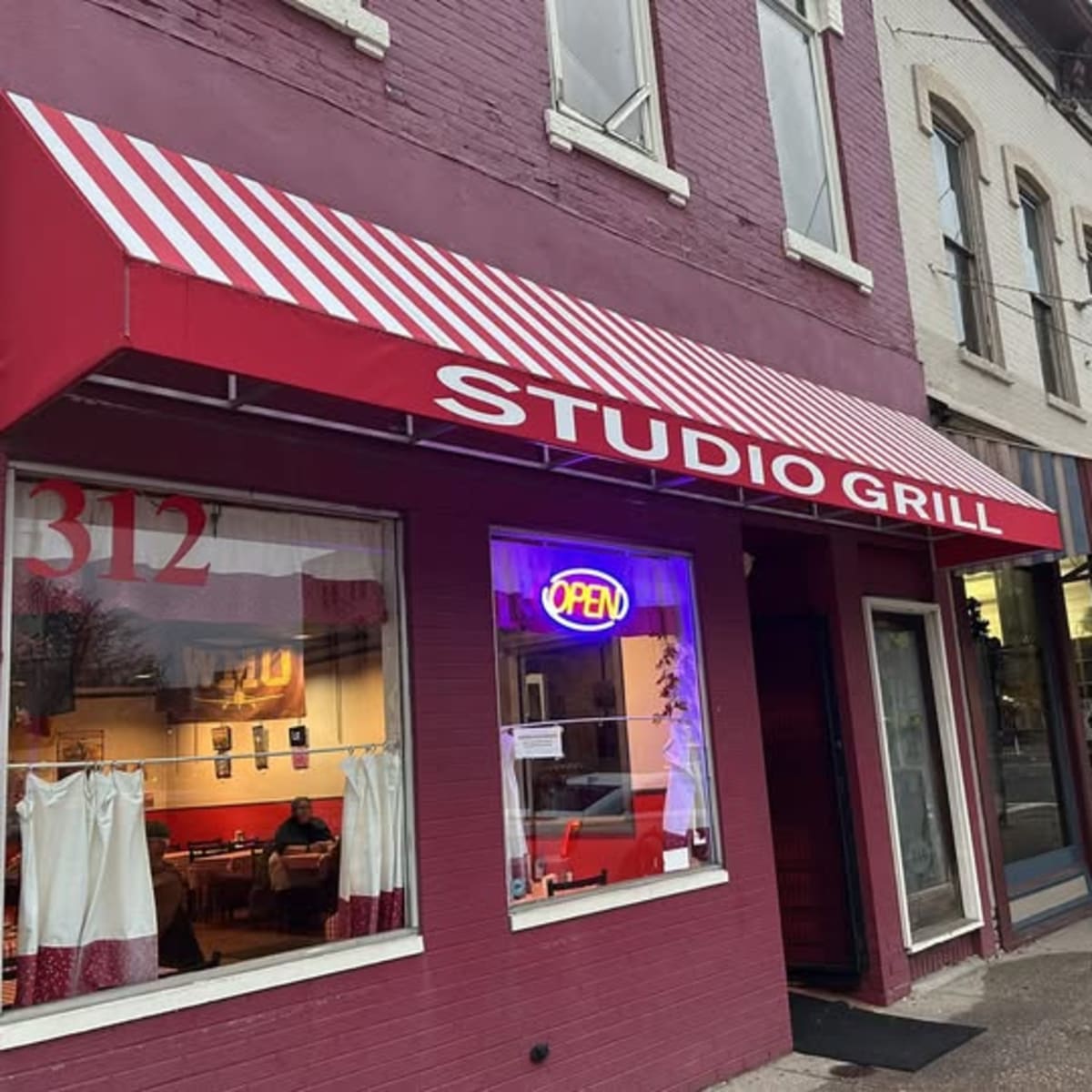 Studio Grille- Famous for their Stuffed Burgers