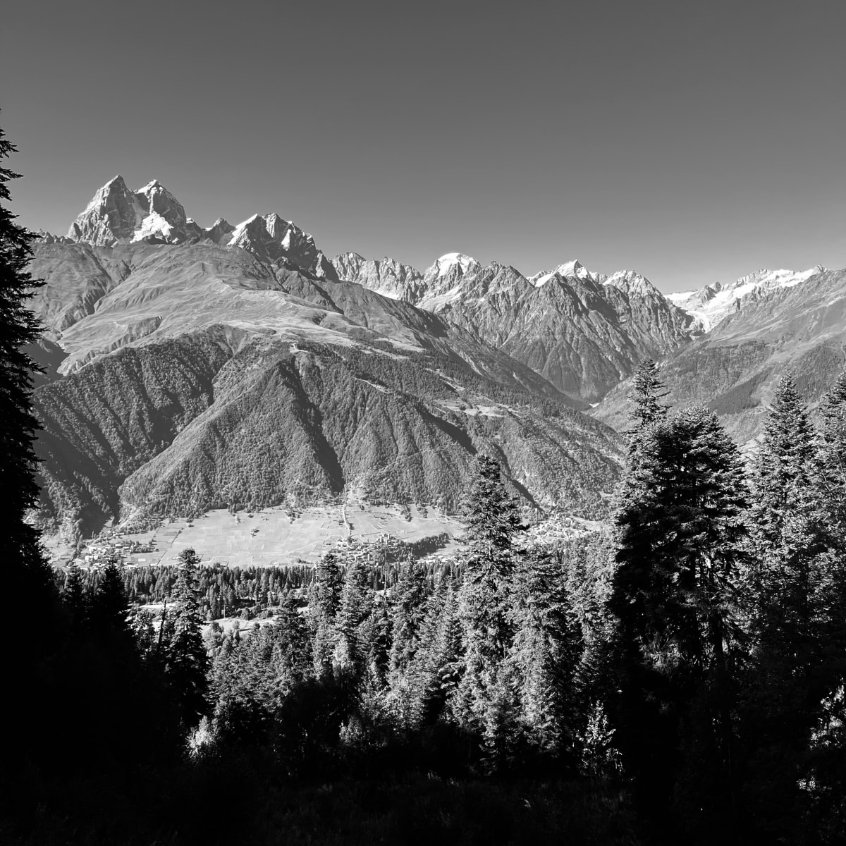 Hike to Zuruldi Ridge