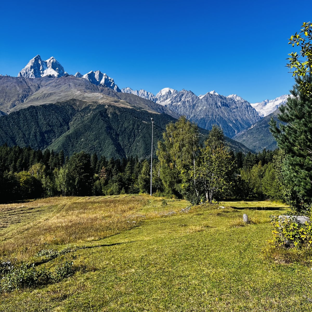 Hike to Zuruldi Ridge