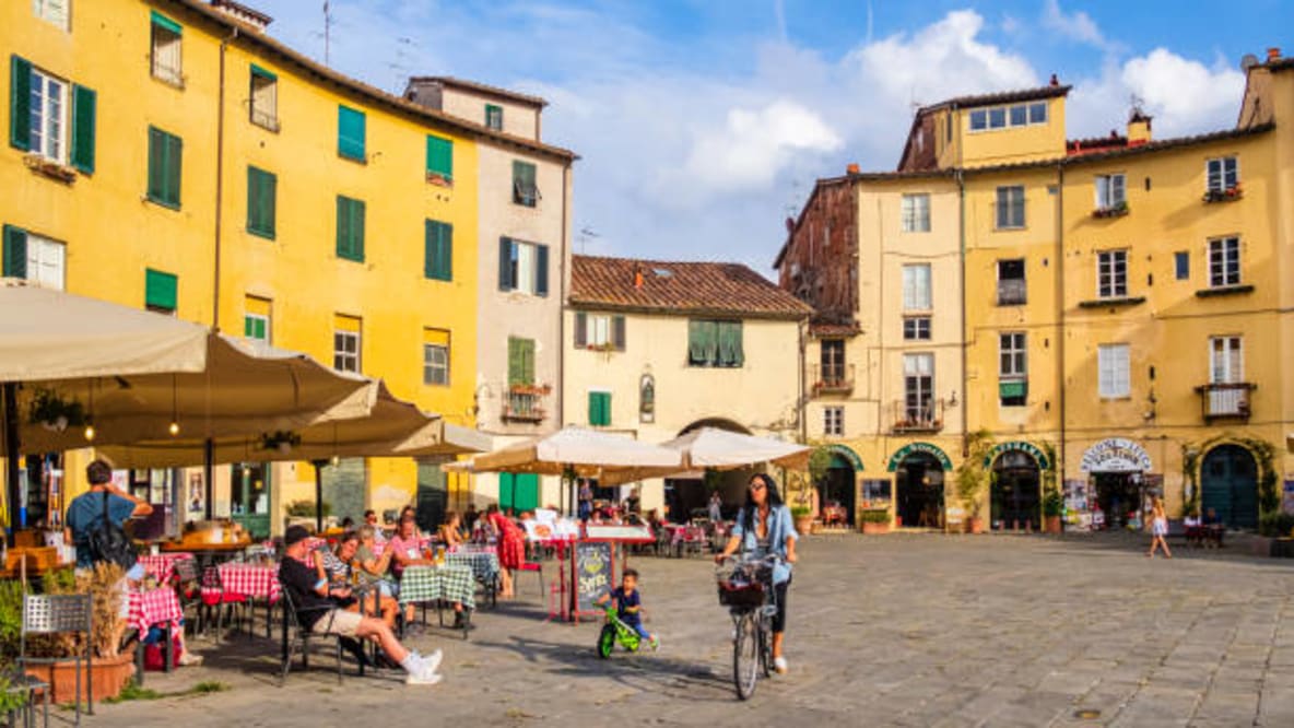 Day 3 · Lucca