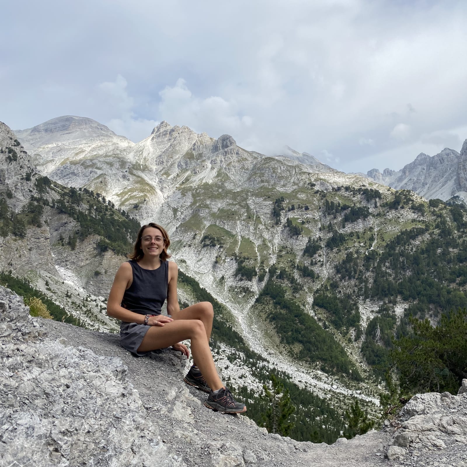 Shokder, Albania