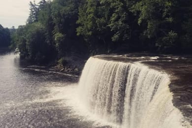 Tahquamenon Falls