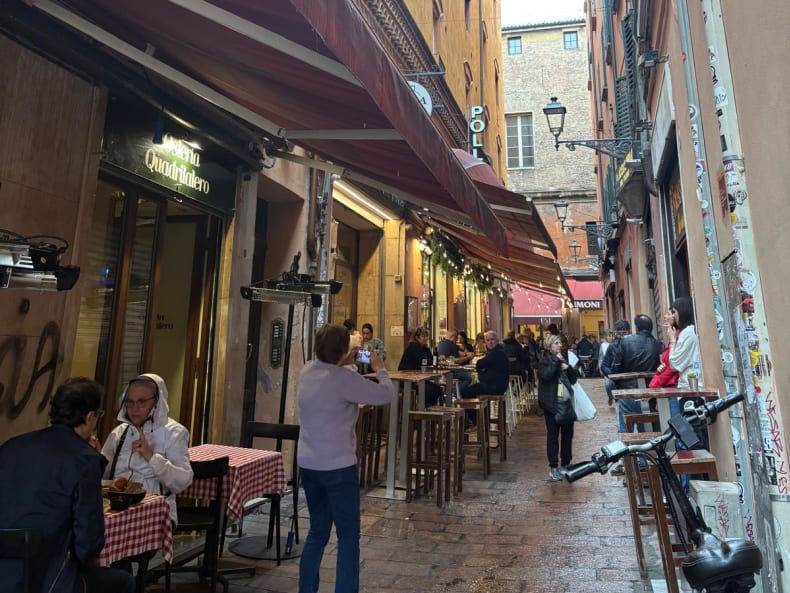 Day 4 · Bologna