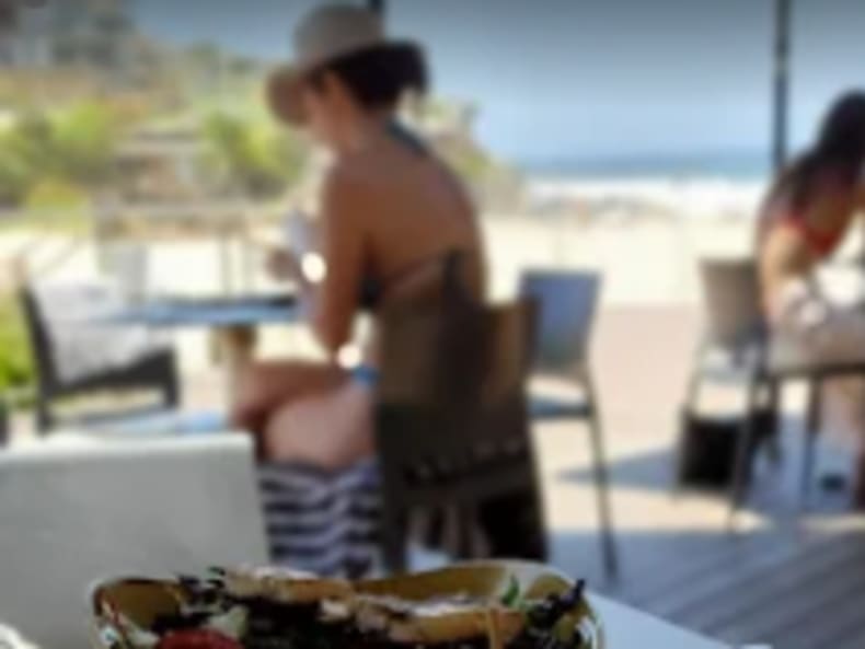 Lunch at Tamarama Beach Kiosk