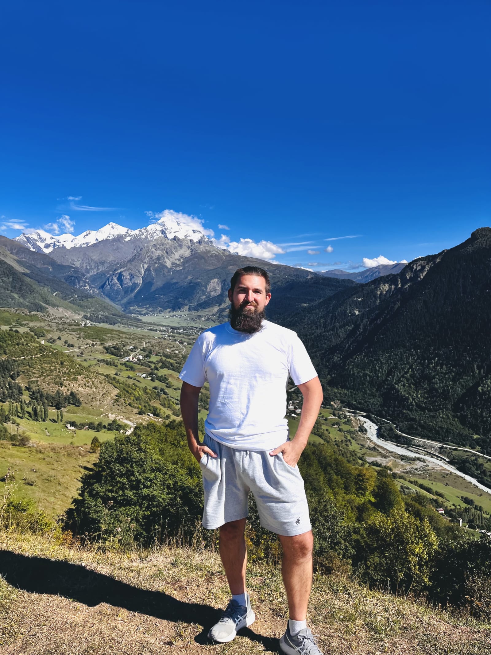 Georgia -  A Hiking Adventure in the Caucasus Mountains
