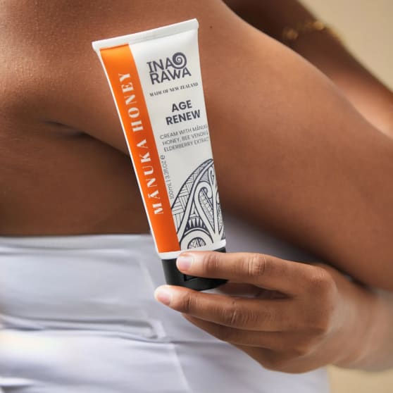 Ina Rawa Age Renew Cream with Manuka Honey, Bee Venom & Elderberry Extract