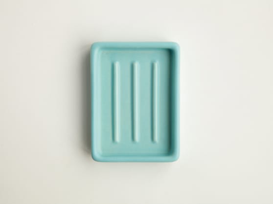 Day 1 Handgemaakt Keramieken Zeepbakje Aqua met Ribbels