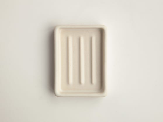 Day 1 Handgemaakt Keramieken Zeepbakje Wit met Ribbels