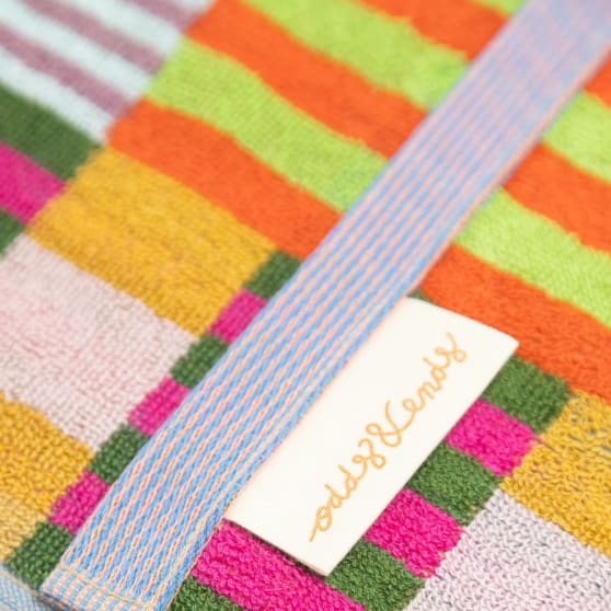 Foekje Fleur Odds & Ends Badhanddoek (#73 tulip quilt)