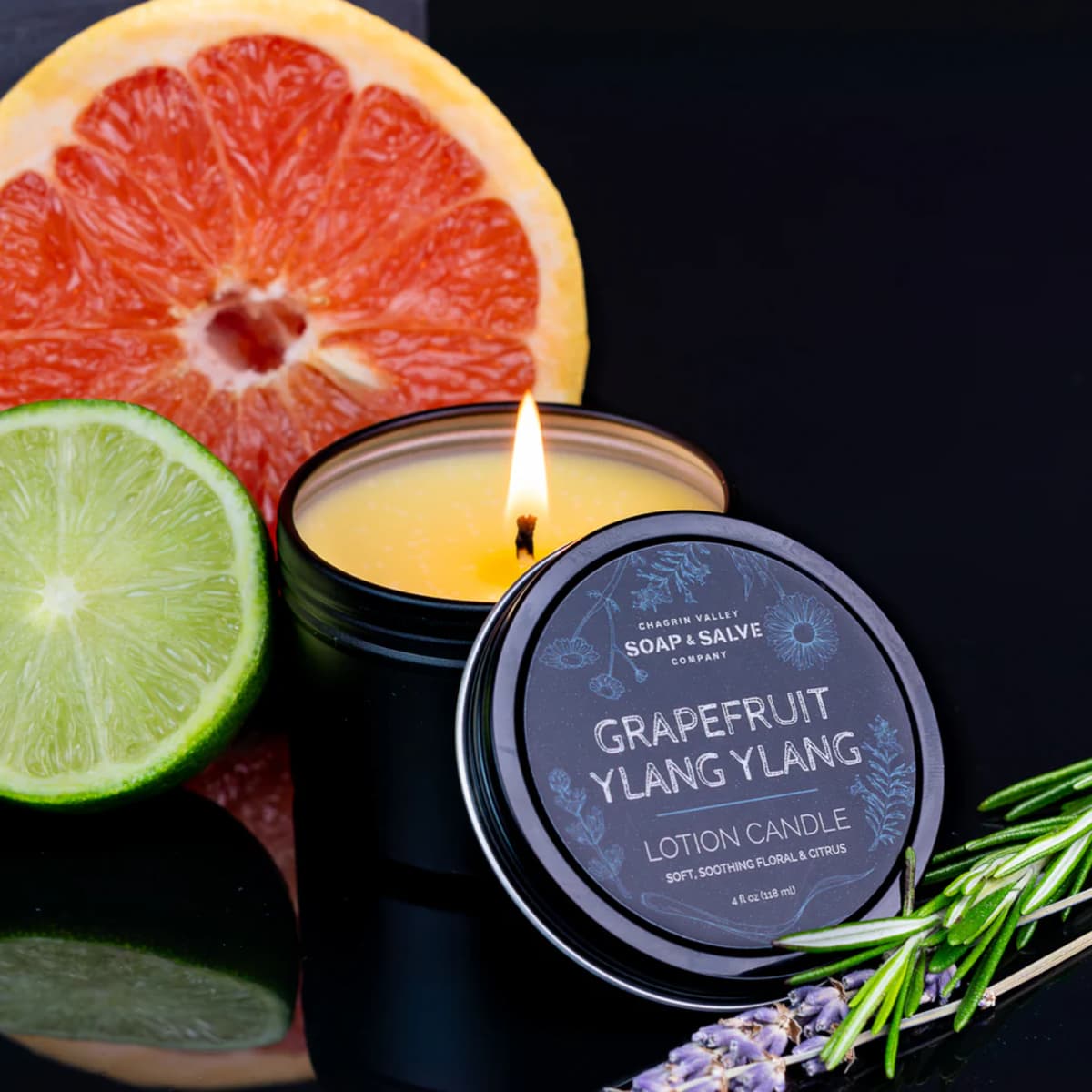 Chagrin Valley Body & Massage Candle Grapefruit Ylang Ylang afbeelding 1