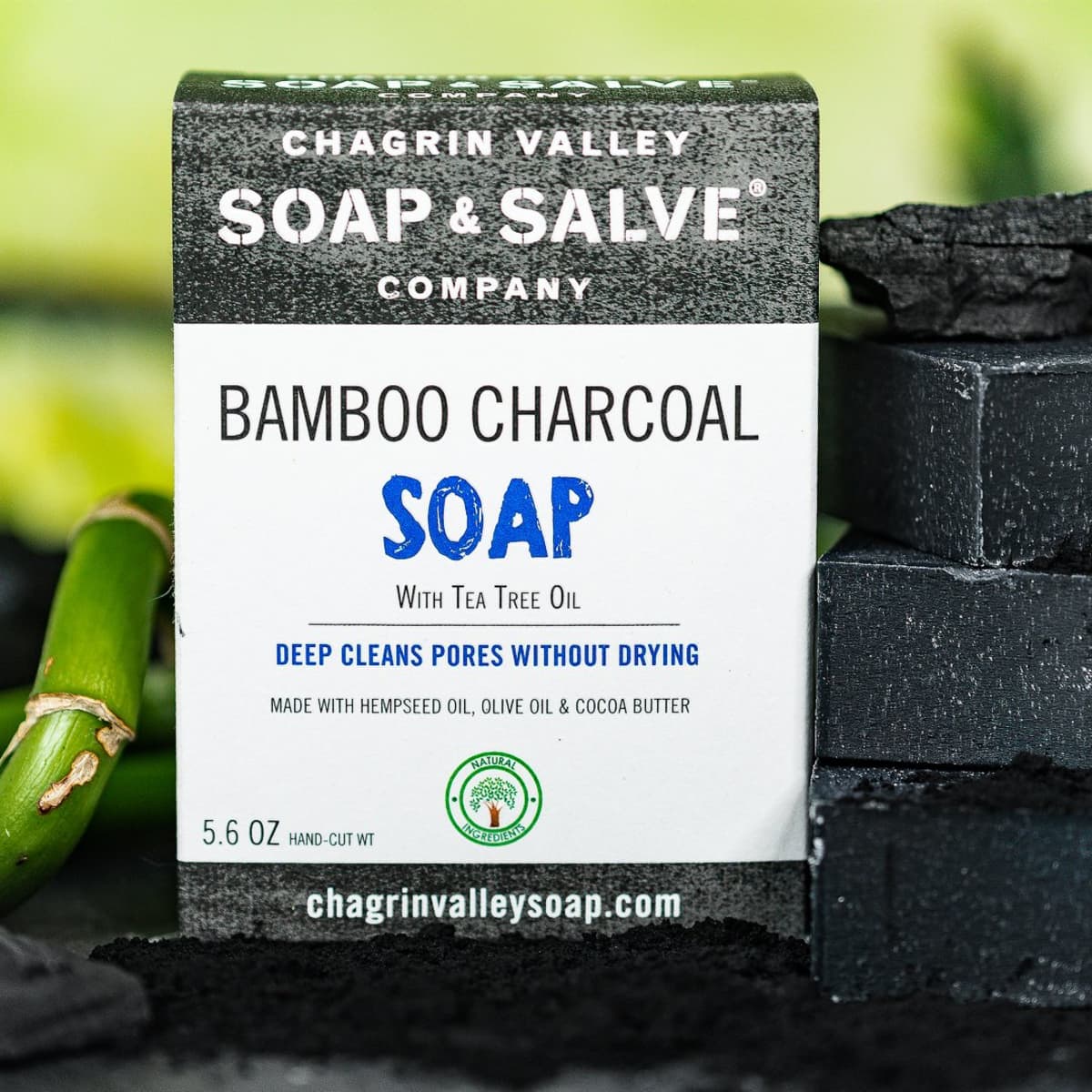 Chagrin Valley Activated Bamboo Charcoal Soap afbeelding 1