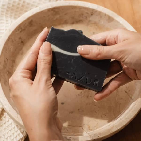 Azur Natural Bodycare Black Beauty Zeep Bar