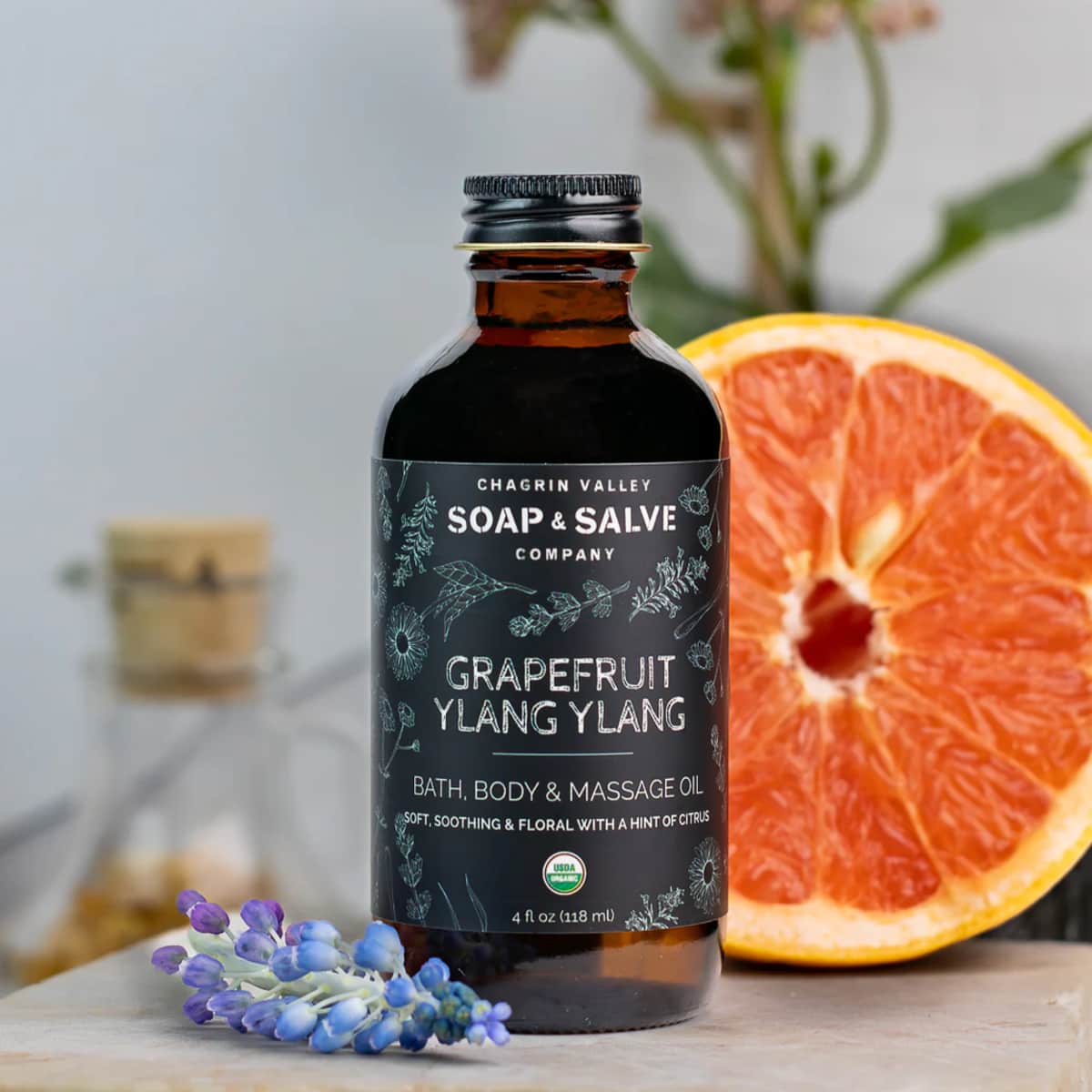 Chagrin Valley Bath, Body & Massage Oil Grapefruit Ylang Ylang afbeelding