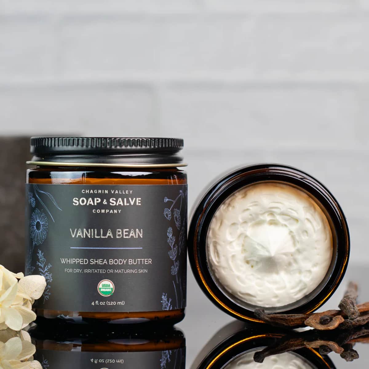 Chagrin Valley Whipped Shea Body Butter Vanilla Bean afbeelding