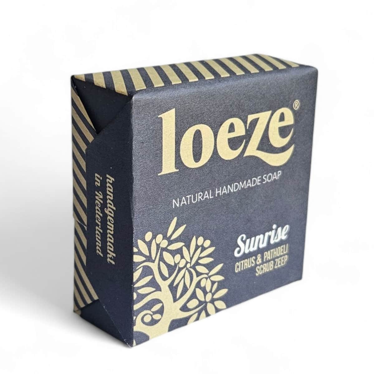 Loeze Sunrise Citrus & Pathoeli Scrub Zeep afbeelding