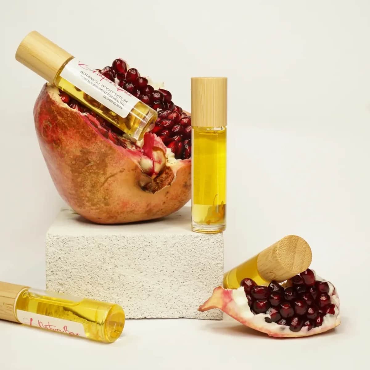 Nature Bar Botanical Boost Serum Roller afbeelding
