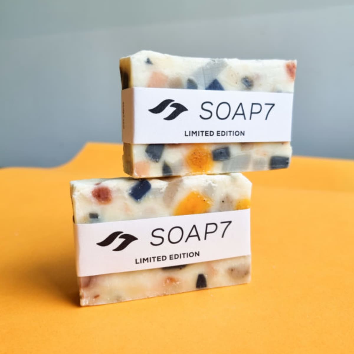 SOAP7 Confetti Zeep