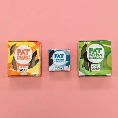Fat Forest - Orange & Cedar Soap, Pine & Bergamot Soap en gratis lipbalm