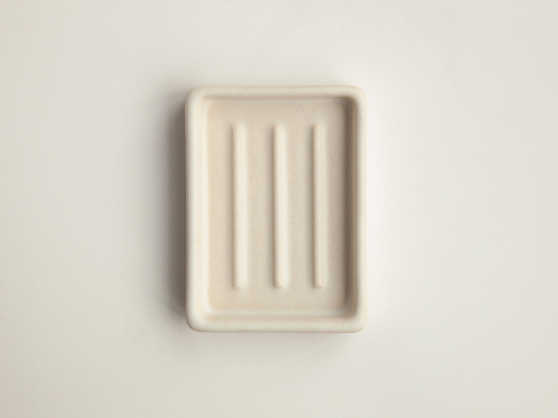 Day 1 - Handgemaakt Keramieken Zeepbakje Wit met Ribbels