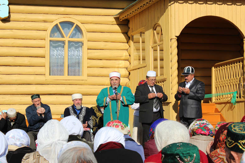 торжественные моменты при открытии мечети