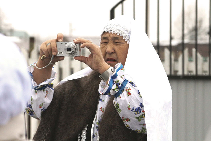 мусульманка Асма Сафиевна деревни Абзелил