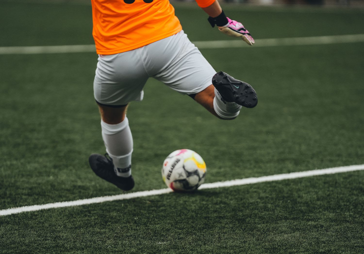 Could You Outrun a World Cup Winger? Football Speed vs Your Run Pace