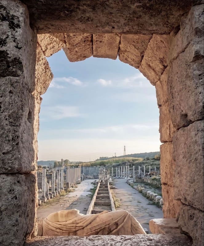 97f199e2-d754-4210-b4d8-e2adfce41280