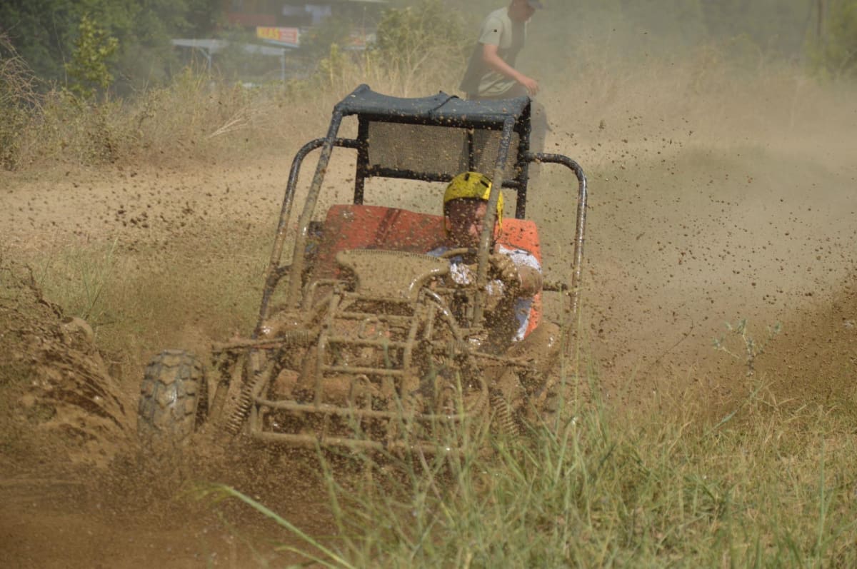 b1da0339-dbb0-4b88-899d-d79763dcd00c