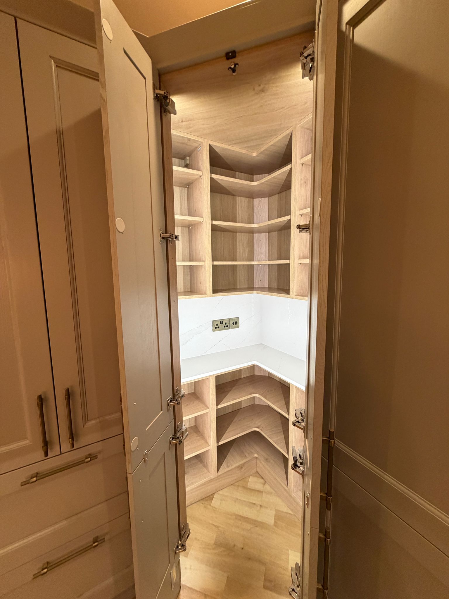 Integrated Wine Cooler Widnes Kitchen